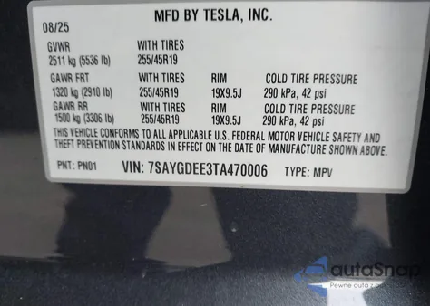 2026 Tesla Model Y Long Range Dual Motor All-Wheel Drive/Long Range Launch Series z USA, uszkodzony, nr VIN 7SAYGDEE3TA470006